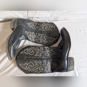 Justin Black Leather Cowboy Boots with Embroidered Design